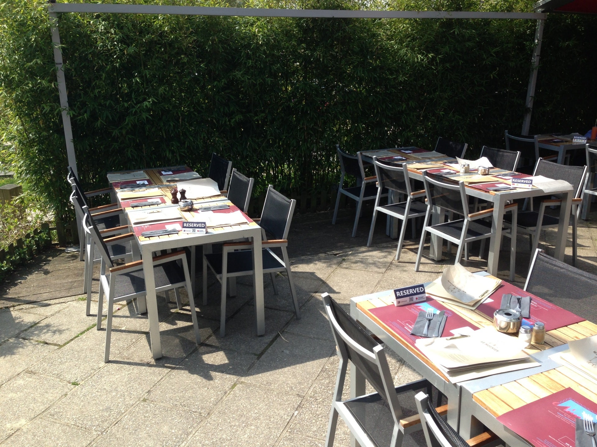 restaurant