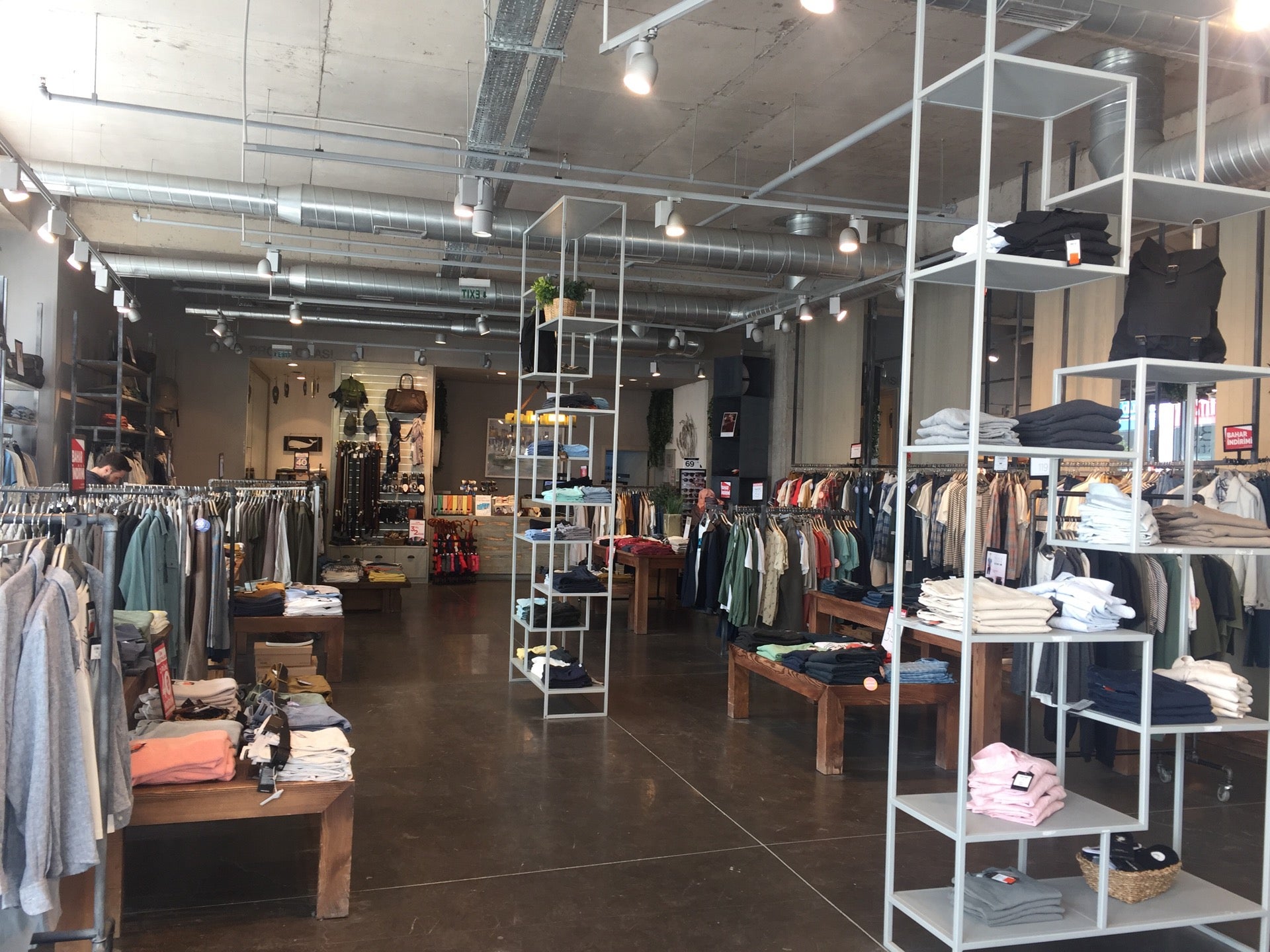 clothing-store