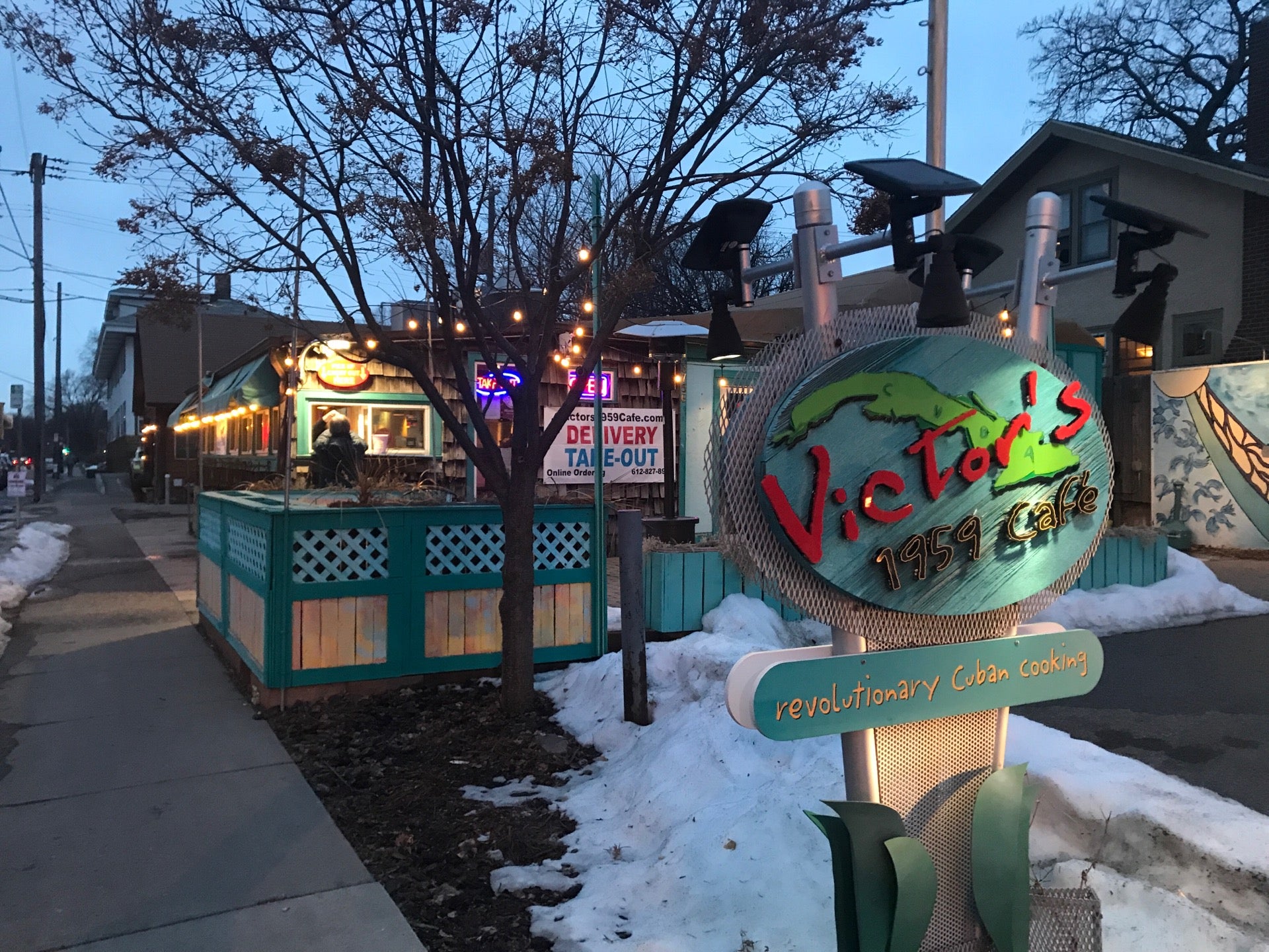 Victor's 1959 Cafe on Postcard