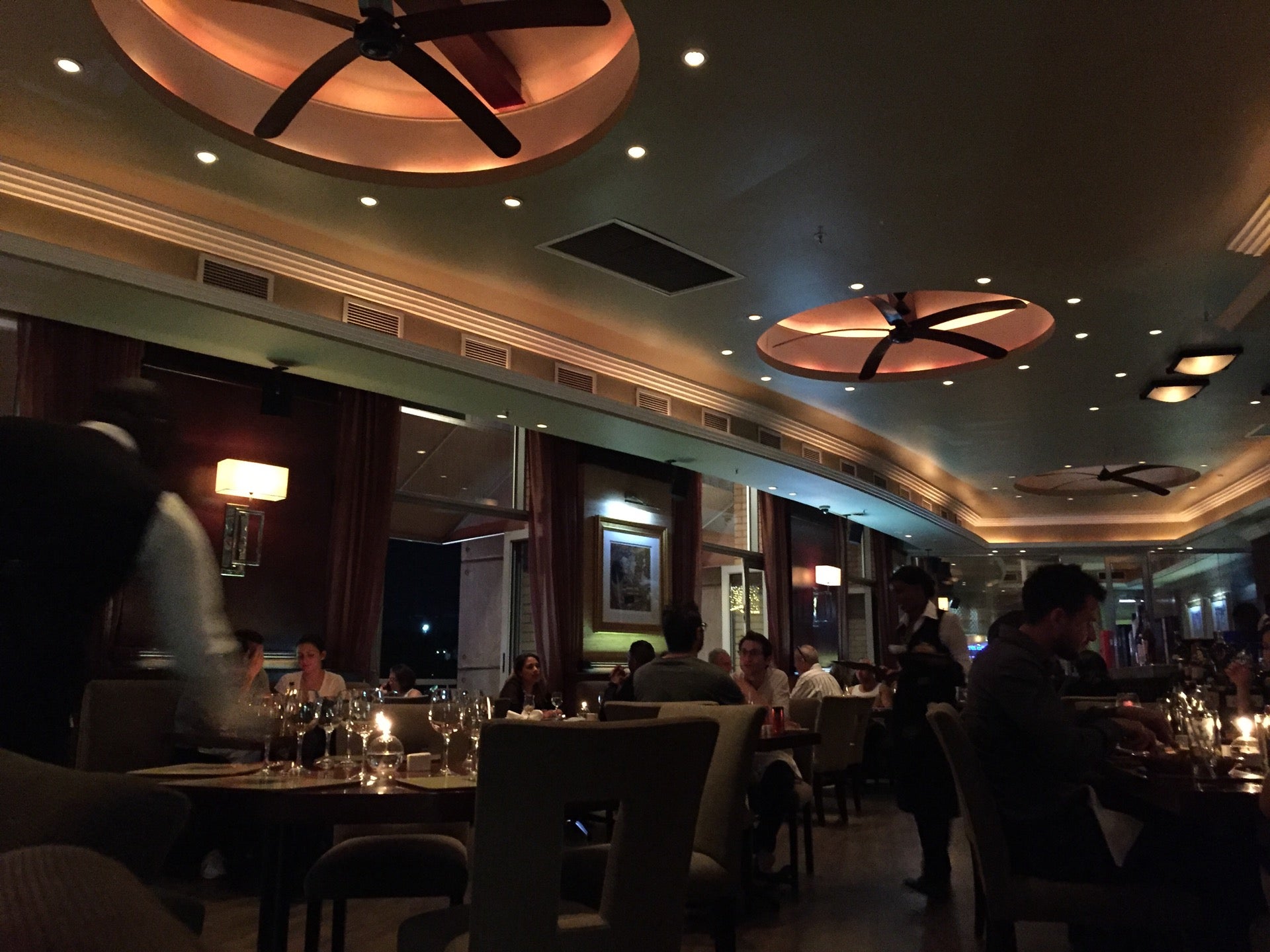 restaurant