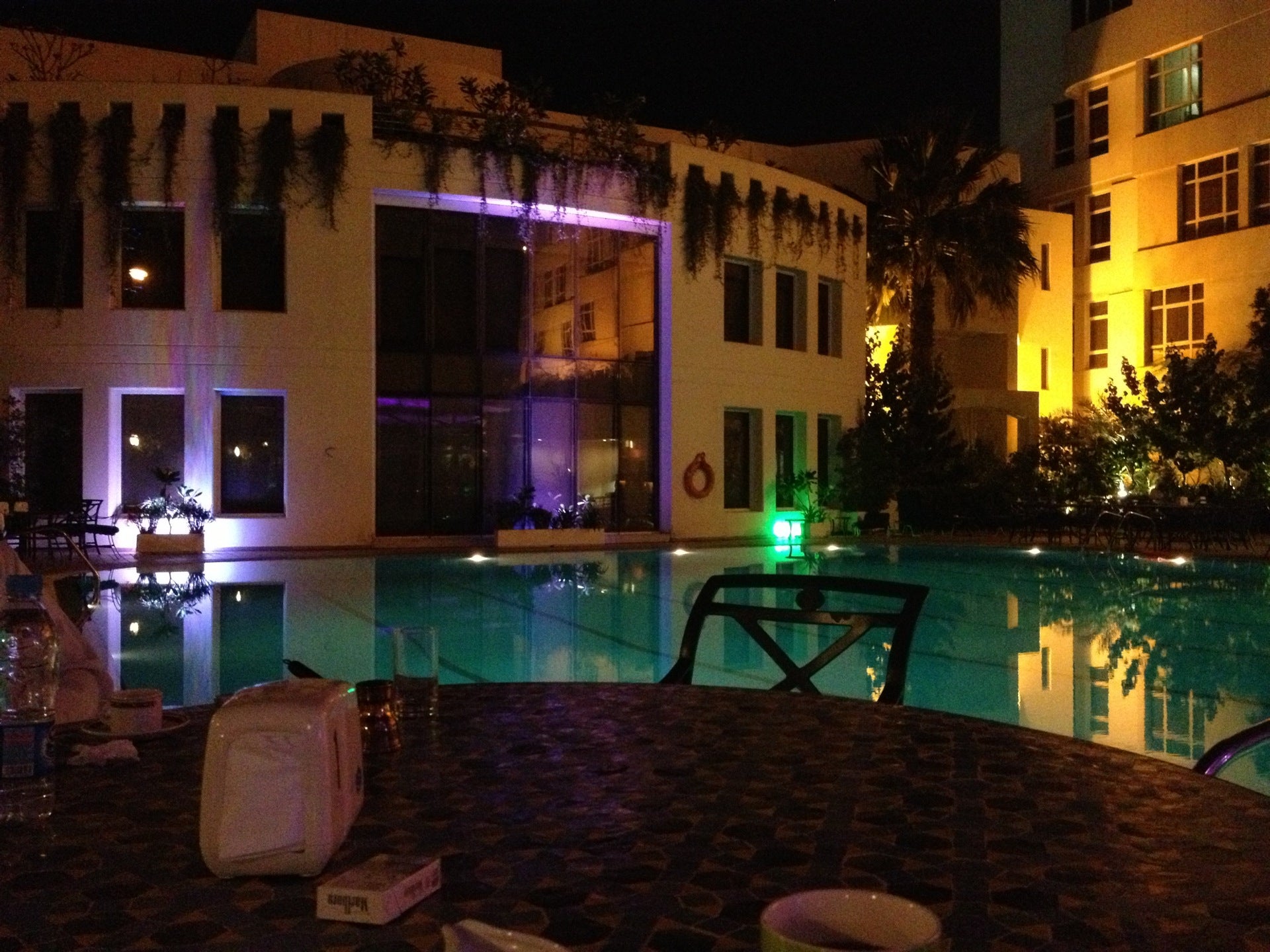 Carlton Al Moaibed Hotel (فندق كارلتون المعيبد)