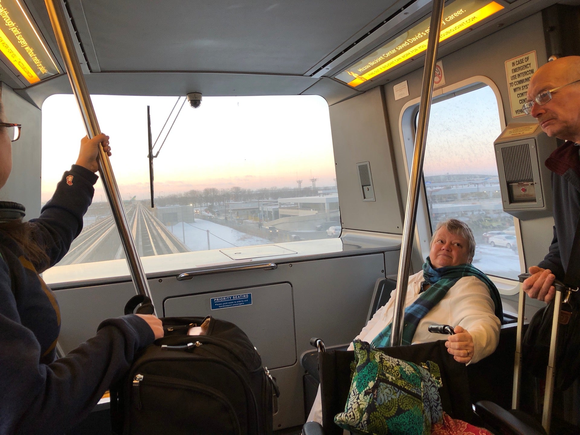 airport-tram
