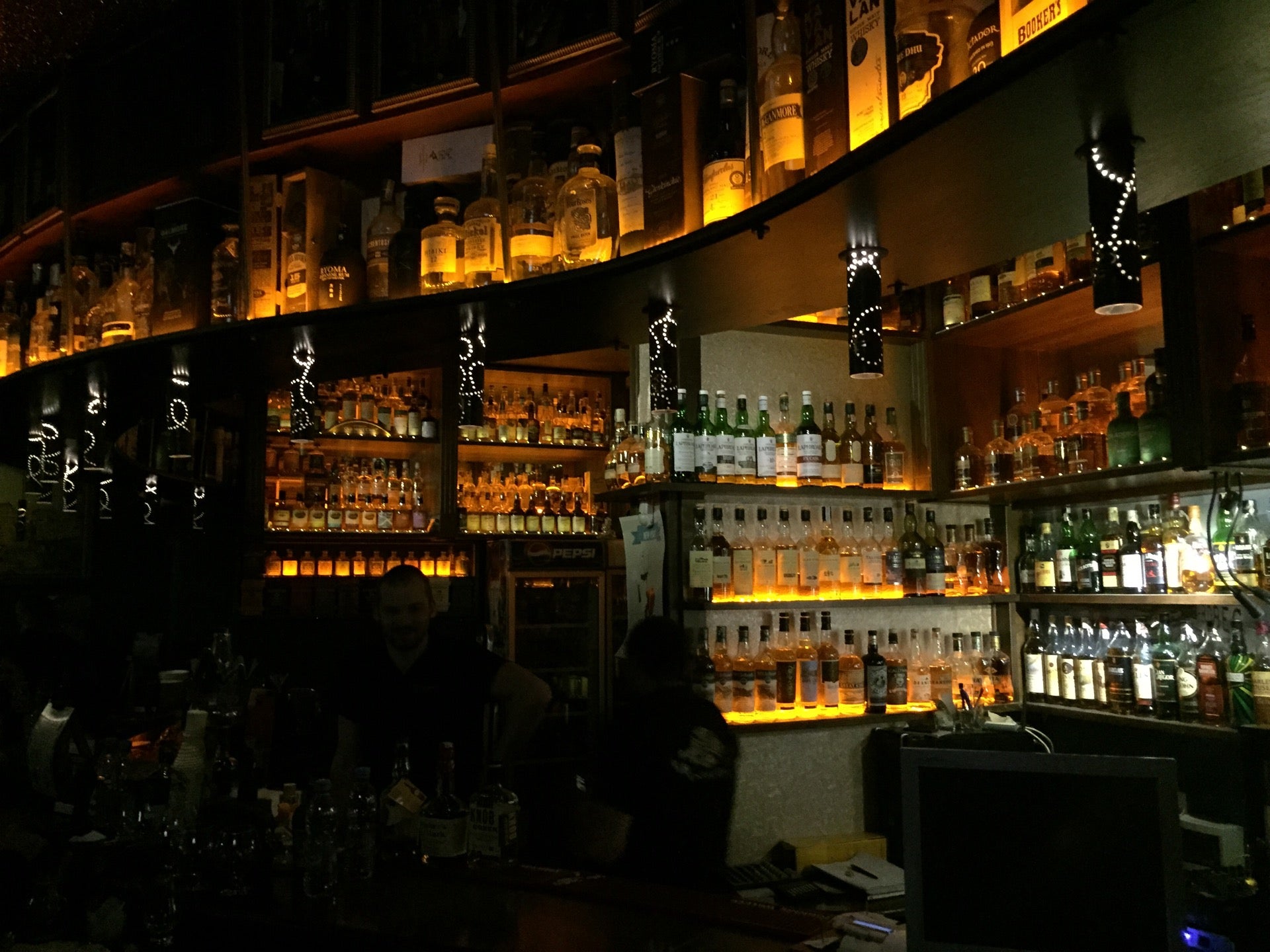 whisky-bar