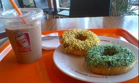 Dunkin' Donuts (pandanaran Semarang)