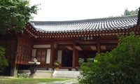 Aryeong-dang / House Management House (이화여자대학교 아령당)