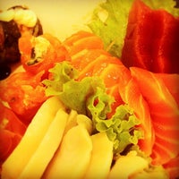 Photo taken at Restaurante Shin Suzuran by Felipe M. on 3/2/2012
