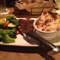 Photo taken at LongHorn Steakhouse by Carol A. A. on 5/5/2012