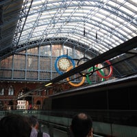 Photo taken at Olympic Logo St Pancras by Elo D. on 7/28/2012