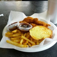 Photo taken at Strip N Dip Chicken Strips by Darmon T. on 8/16/2012