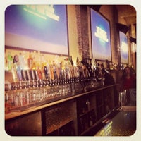 5/31/2012 tarihinde Guillermo N.ziyaretçi tarafından Los Angeles Brewing Company'de çekilen fotoğraf