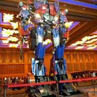 Photo taken at Transformers Cybertron Con 2012 by Leslie L. on 3/12/2012