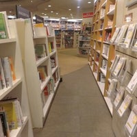 Mph Bookstores Now Closed S319 1 Utama Shopping Centre