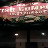 Photo taken at Islamorada Fish Company by Keriellen L. on 3/6/2012