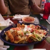 Das Foto wurde bei Camino Real Mexican Restaurant von Vicki I. am 5/21/2012 aufgenommen