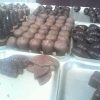 Photo taken at Le Chocolatier Manon by Aoife C. on 4/28/2012