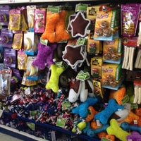 รูปภาพถ่ายที่ 99 Cents Only Stores โดย Taneshia C. เมื่อ 5/5/2012