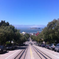 Photo taken at Russian Hill Open Space by Maisi on 7/7/2012