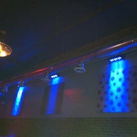 รูปภาพถ่ายที่ Sky Nightclub and Lounge โดย Morgan A. เมื่อ 4/15/2012