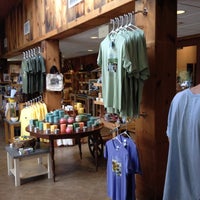 รูปภาพถ่ายที่ Great Smoky Mountains Heritage Center โดย Brad L. เมื่อ 8/18/2012
