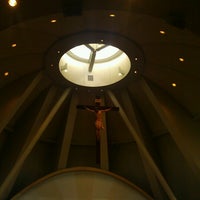 รูปภาพถ่ายที่ St. Mary Immaculate Parish โดย Shane S. เมื่อ 6/22/2012