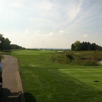 8/25/2012 tarihinde Mike R.ziyaretçi tarafından Kaluhyat Golf Club'de çekilen fotoğraf