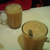 Photo taken at Jalan Kayu Prata Cafe by Muhammad S. on 2/22/2012