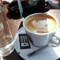 Photo taken at Daily News Caffe by Mehmet C. on 5/29/2012