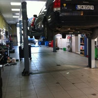 8/17/2012にJarosław G.がAutointerus Q-Service Castrol - Serwis pojazdów Volvo Polestar, serwis, elektryka, elektronikaで撮った写真