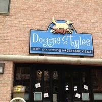 Photo taken at Doggie Styles by Mauricio P. on 3/27/2012