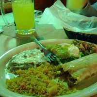 12/18/2011 tarihinde Luke S.ziyaretçi tarafından La Torre Mexican Restaurant'de çekilen fotoğraf