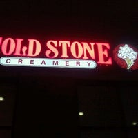 Photo taken at Cold Stone Creamery by Fanchon H. on 7/9/2011