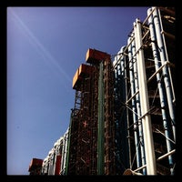 Photo taken at Centre Culturel Georges-Pompidou by Rafael V. on 7/24/2012