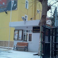 Photo taken at Yeşilköy Anadolu Lisesi by gezginkız on 1/27/2012