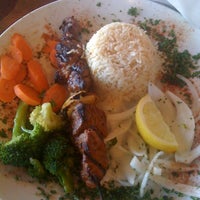 รูปภาพถ่ายที่ Casablanca Bar and Grill โดย Kimberly O. เมื่อ 6/21/2011
