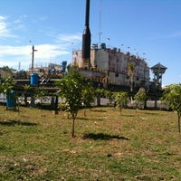 Foto diambil di Tsunami Educational Park oleh Syarbaini B. pada 5/13/2012
