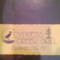 Foto tirada no(a) Cypress Creek Grill por Sam W. em 9/30/2011