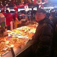 Photo taken at Marché d&amp;#39;Antony by Guiwook Steve H. on 12/22/2011