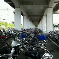 Photo taken at 別府自転車置場 by Hitoshi T. on 5/30/2011