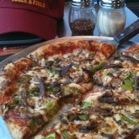 Foto tirada no(a) Pizza Marsala por Anthony B. em 1/11/2012