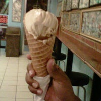 Photo taken at Max&#39;s Best Ice Cream by Fr35no on 9/15/2011