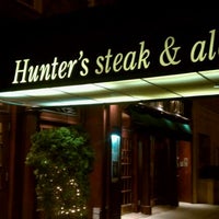 Photo taken at Hunter&amp;#39;s Steak &amp;amp; Ale House by John L. on 3/27/2011