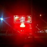 Photo taken at David&#39;s Catfish House - Andalusia by Carl T. on 2/18/2012