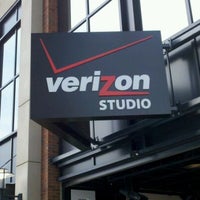 Photo taken at Verizon Studio Citi Field by Ricardo B. on 5/3/2011