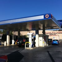 Photo taken at USA Gasoline by Francis S. on 3/22/2011