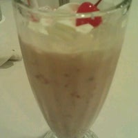 Photo taken at Ruby&amp;#39;s Diner by Melina H. on 1/18/2012