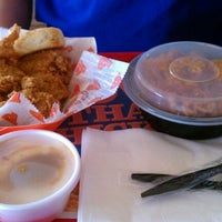 Photo taken at Popeyes Louisiana Kitchen by David O. on 1/7/2012