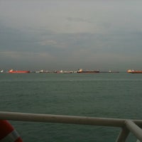 Photo taken at Off Singapore! by Roselind A. on 3/24/2011