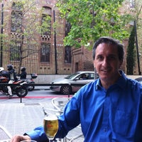 4/27/2012にRafael C.がBar Granja Les Cortsで撮った写真