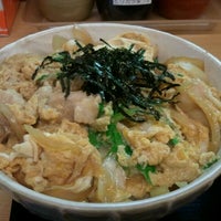 Photo taken at 市場のまかない 金澤スタミナ丼 by Shinya S. on 12/18/2011