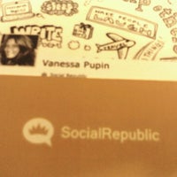Photo taken at Social Republic - Redes Sociais e Marketing de Engajamento by Vanessa P. on 2/29/2012